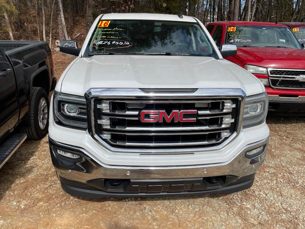 2016 GMC Sierra 1500 - $21,950