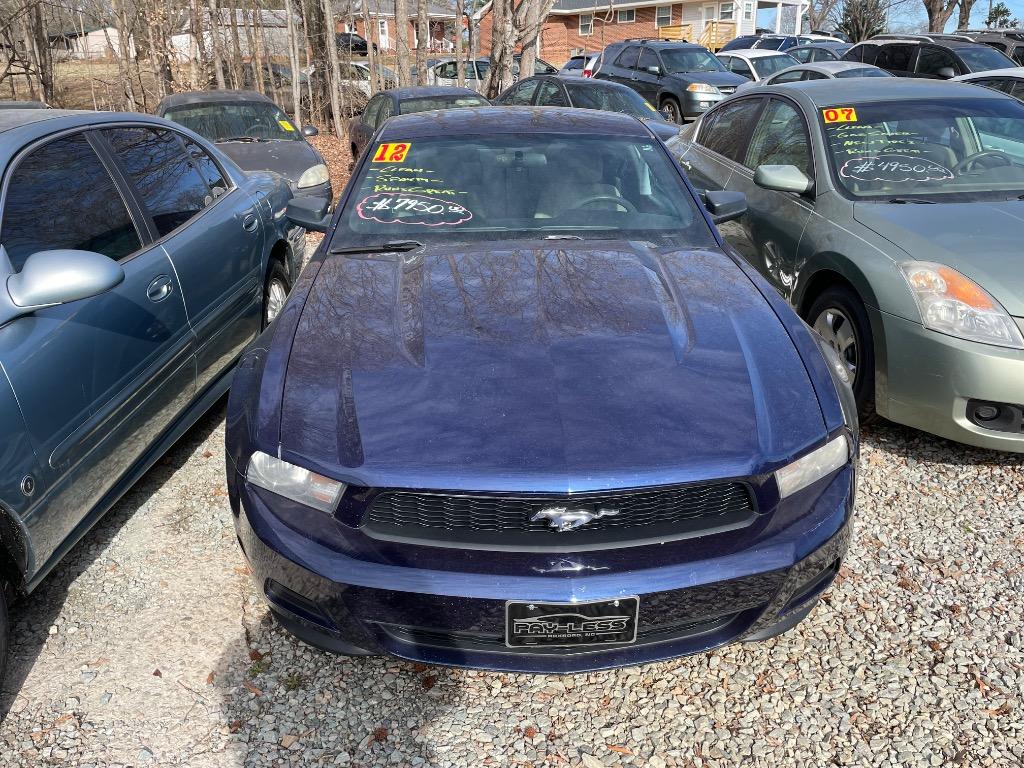 2012 Ford Mustang - $7,950