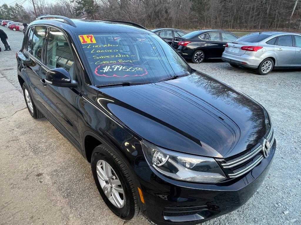 2017 Volkswagen Tiguan - $9,950