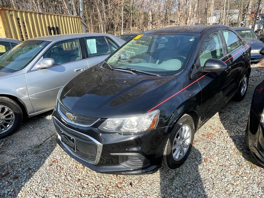 2017 Chevrolet Sonic - $7,950