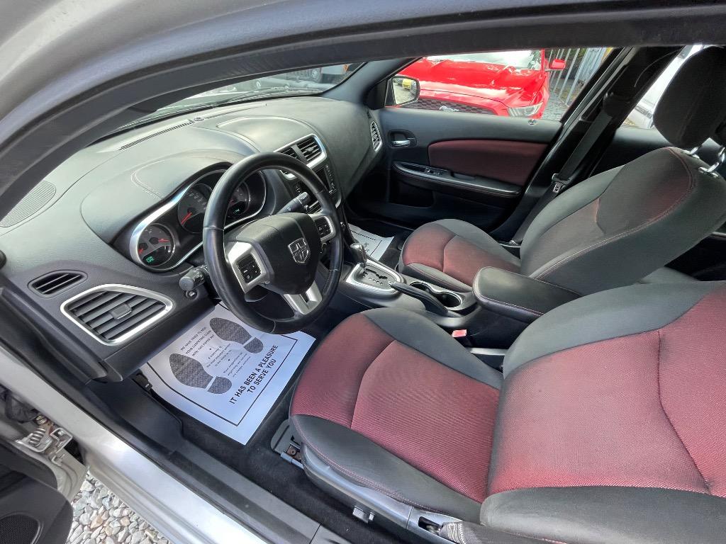 2012 Dodge Avenger - $7,950