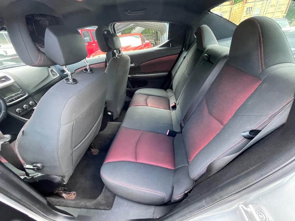 2012 Dodge Avenger - $7,950