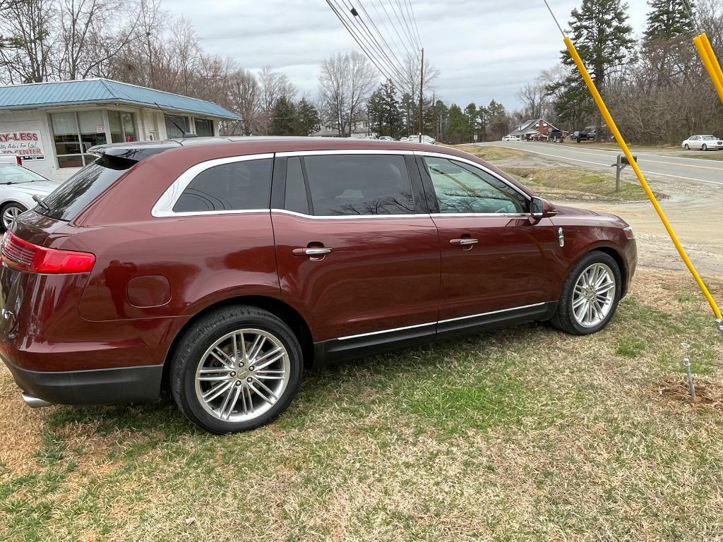 2016 Lincoln MKT - $12,950