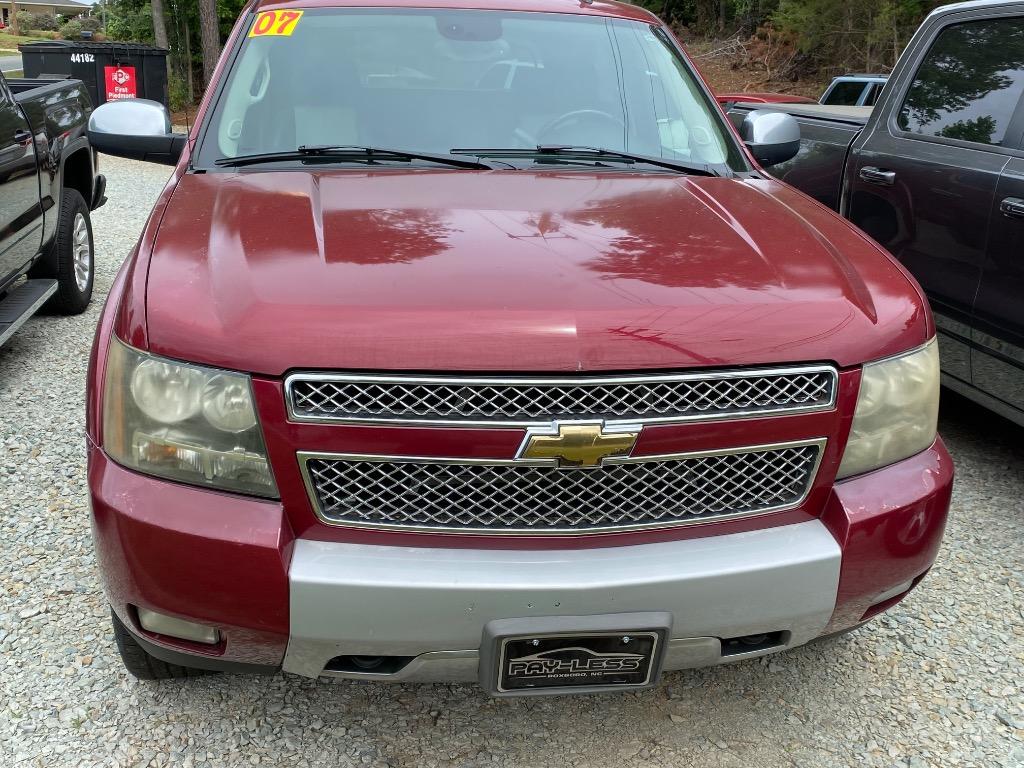 2007 Chevrolet Avalanche - $8,950
