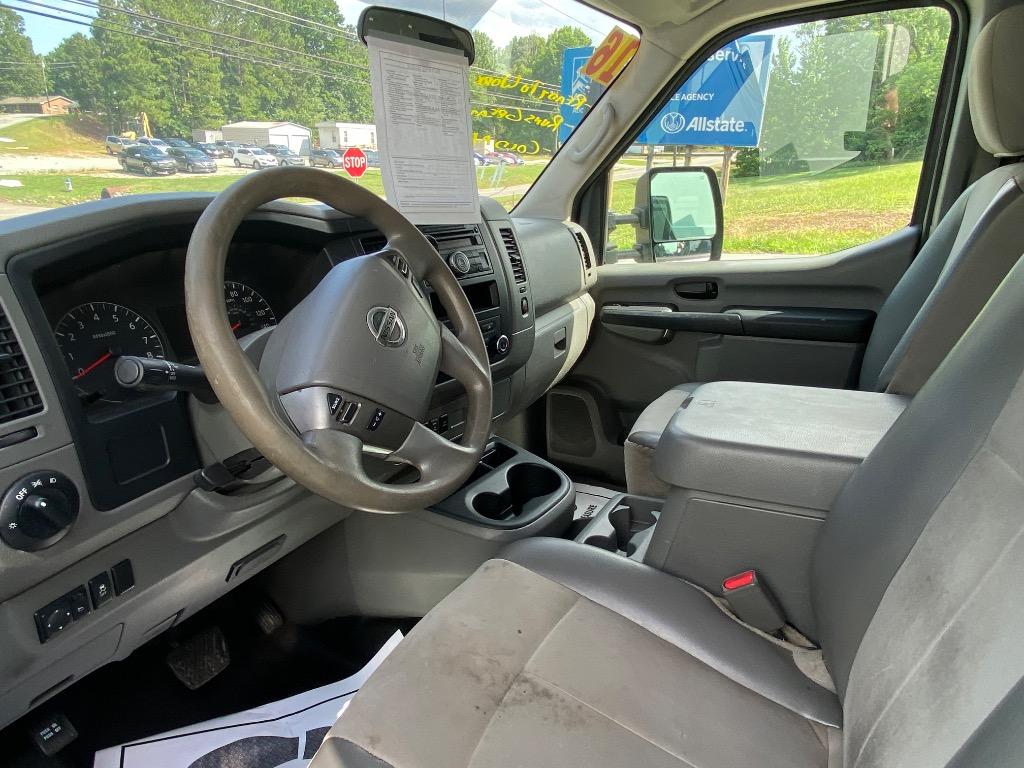 2016 Nissan NV 2500 - $11,950