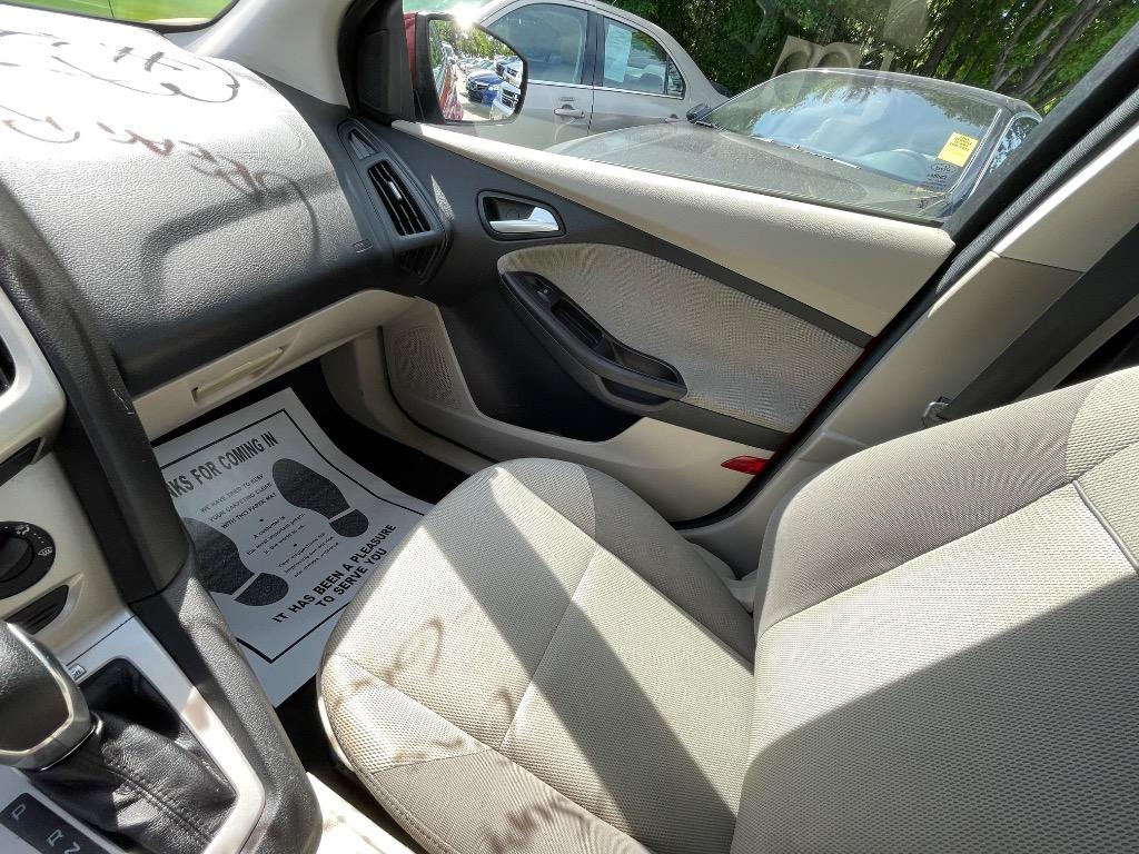 2014 Ford Focus - $7,950