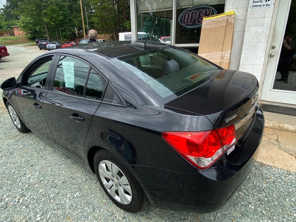 2015 Chevrolet Cruze - $7,950