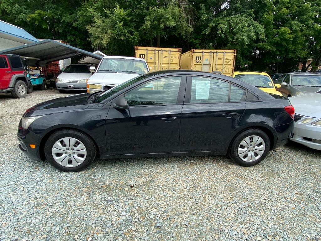 2015 Chevrolet Cruze - $7,950