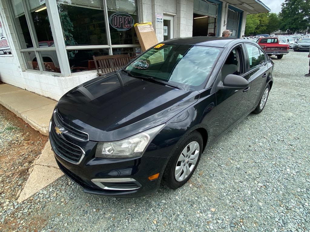 2015 Chevrolet Cruze - $7,950