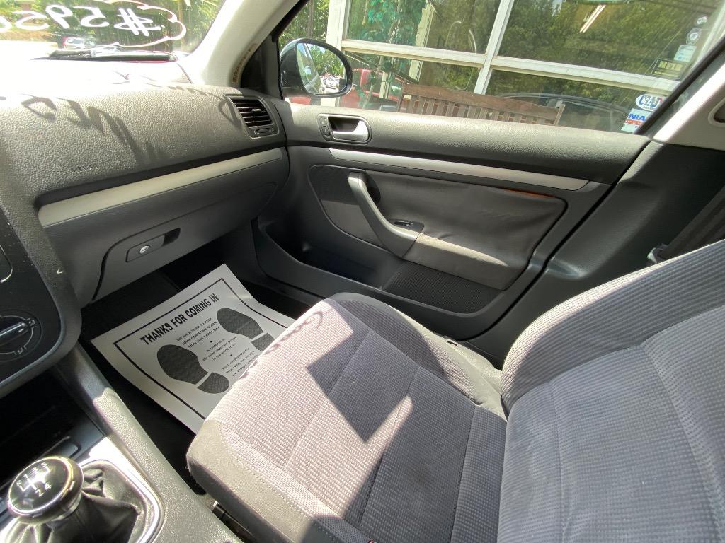 2008 Volkswagen Jetta - $5,950