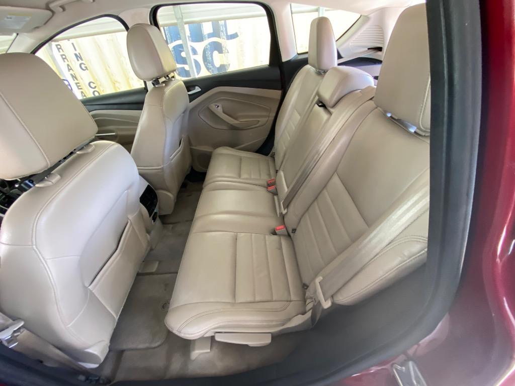 2014 Ford C-MAX - $5,950