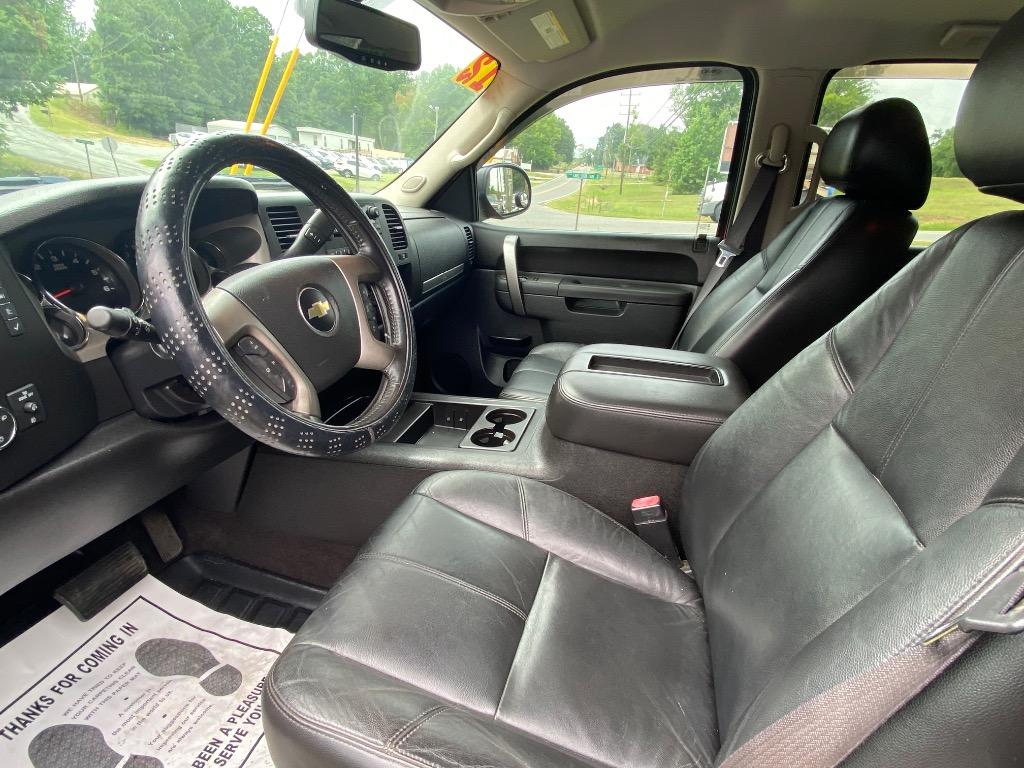 2012 Chevrolet Silverado - $17,950