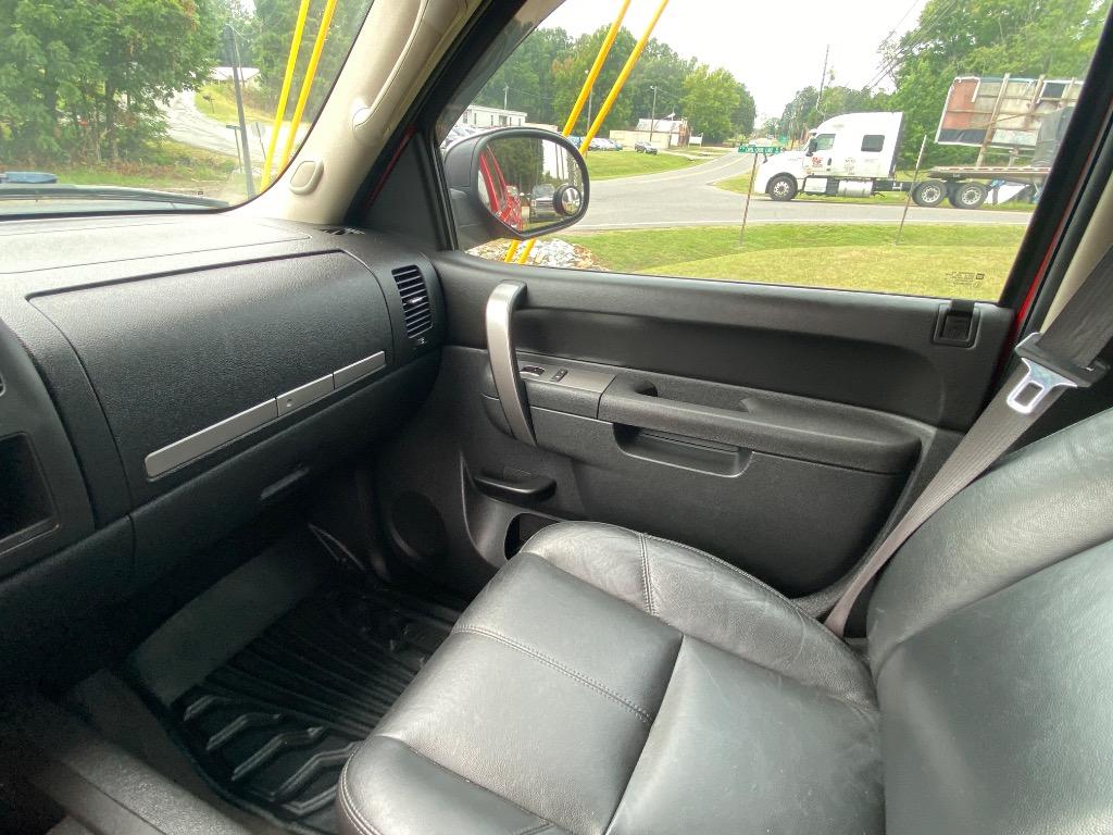2012 Chevrolet Silverado - $17,950