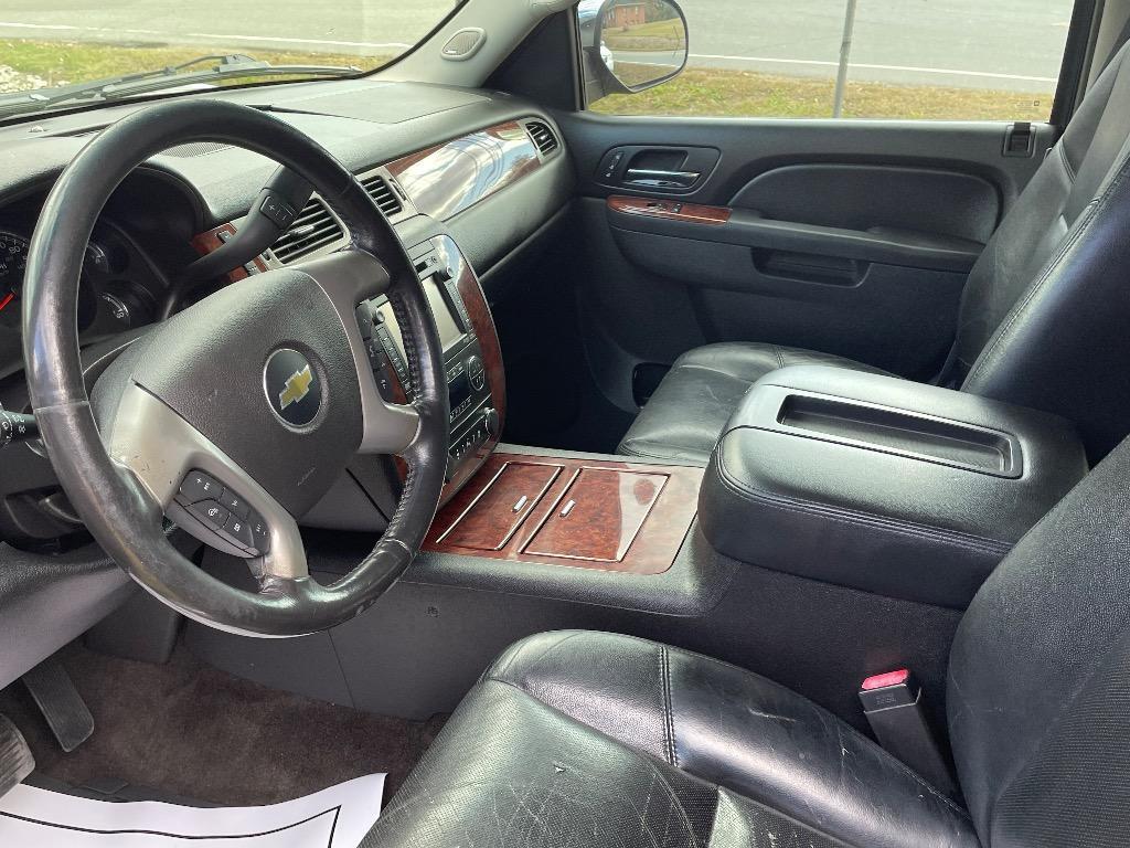 2014 Chevrolet Tahoe - $13,950