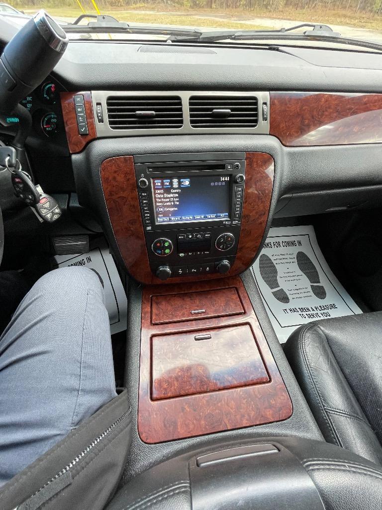 2014 Chevrolet Tahoe - $13,950