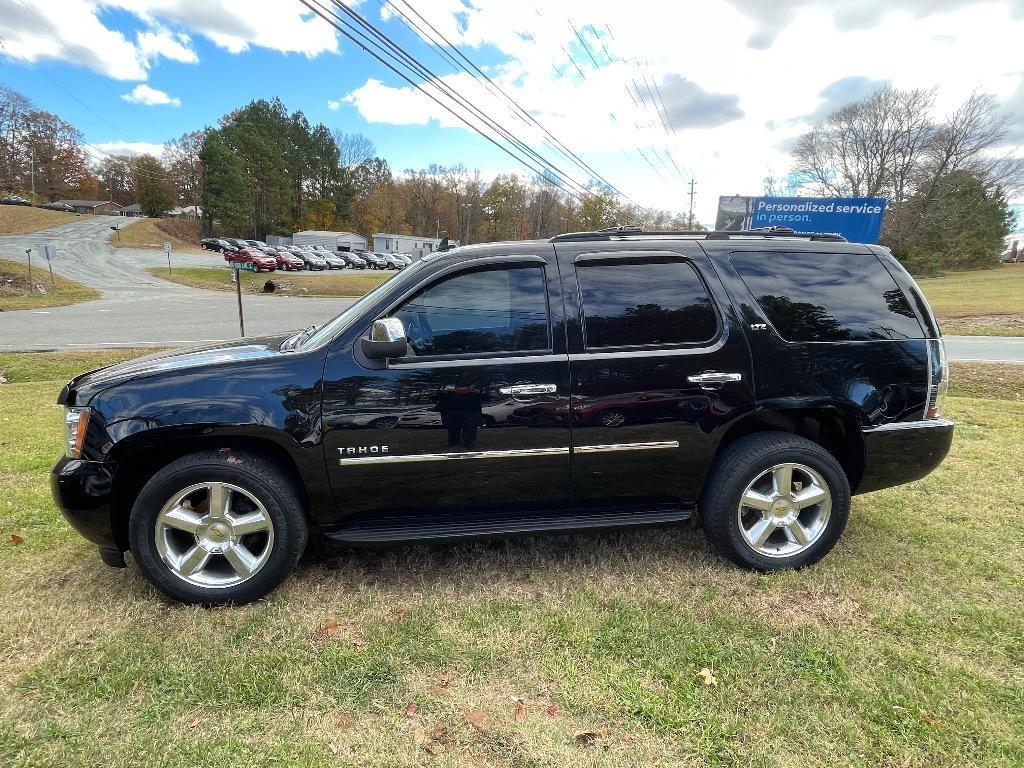 2014 Chevrolet Tahoe - $13,950