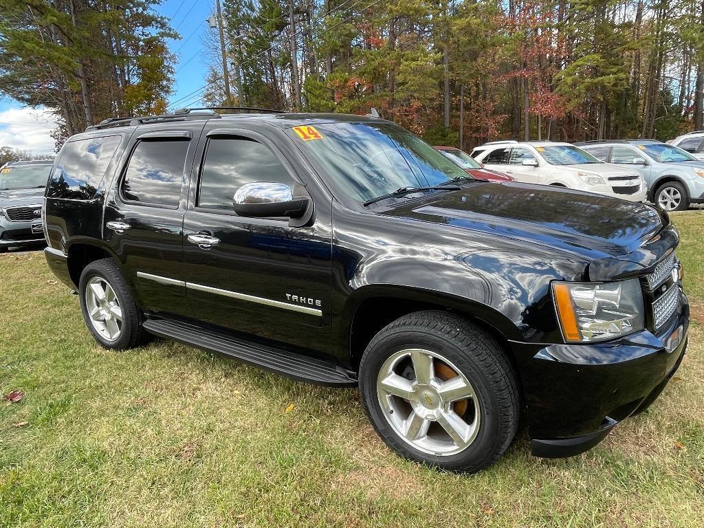 2014 Chevrolet Tahoe - $13,950