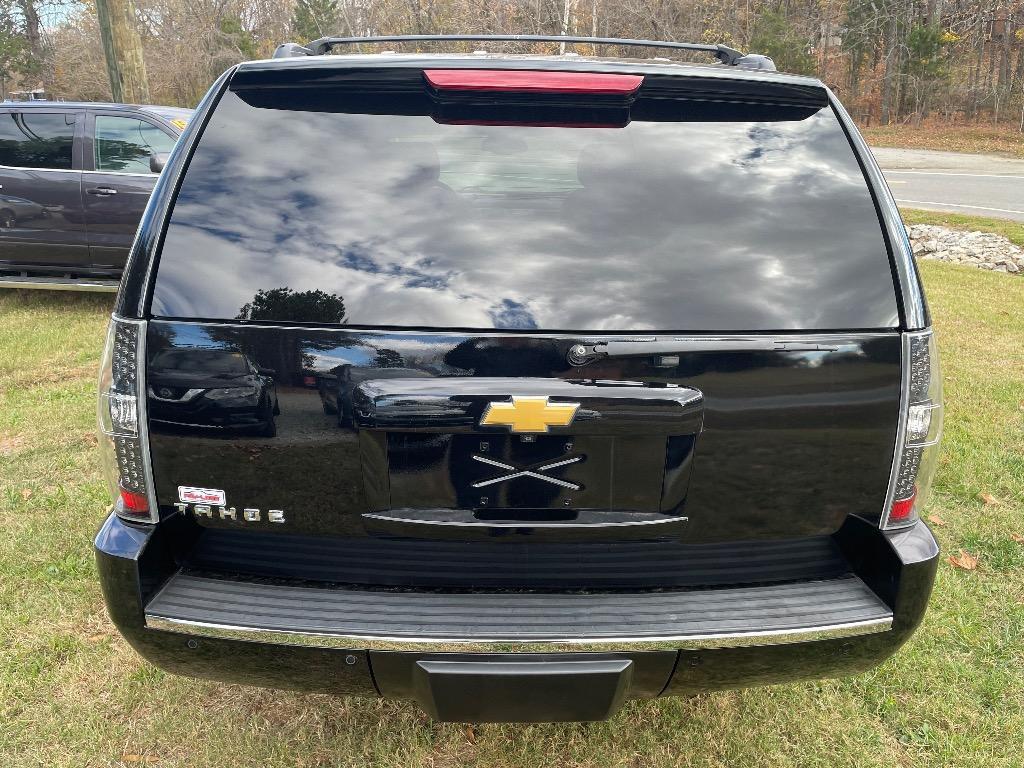2014 Chevrolet Tahoe - $13,950