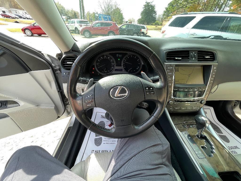 2010 Lexus IS - $7,950