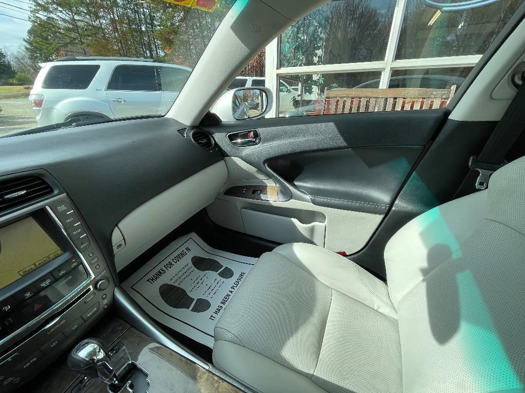2010 Lexus IS - $7,950