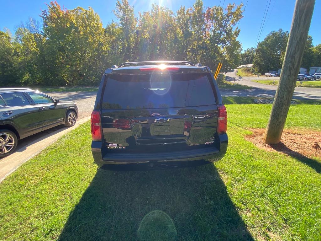 2017 Chevrolet Tahoe - $15,950