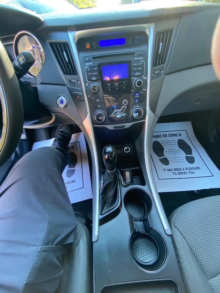 2011 Hyundai Sonata - $5,950