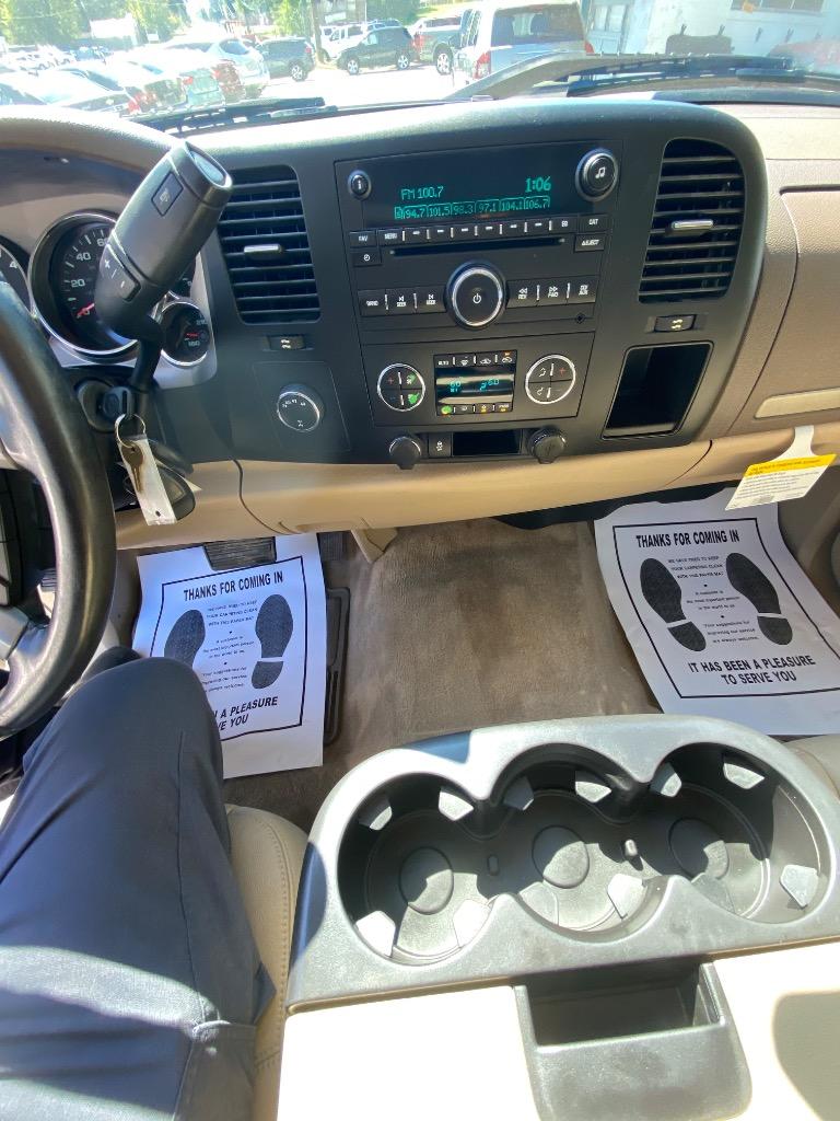 2013 Chevrolet Silverado - $13,950