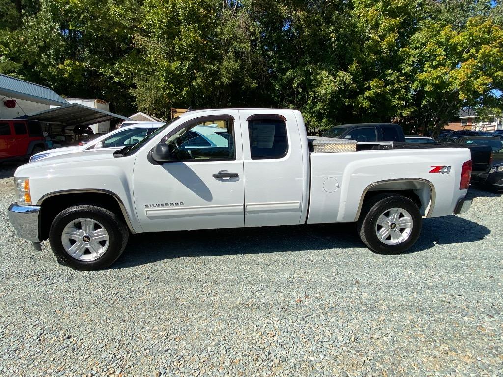 2013 Chevrolet Silverado - $13,950