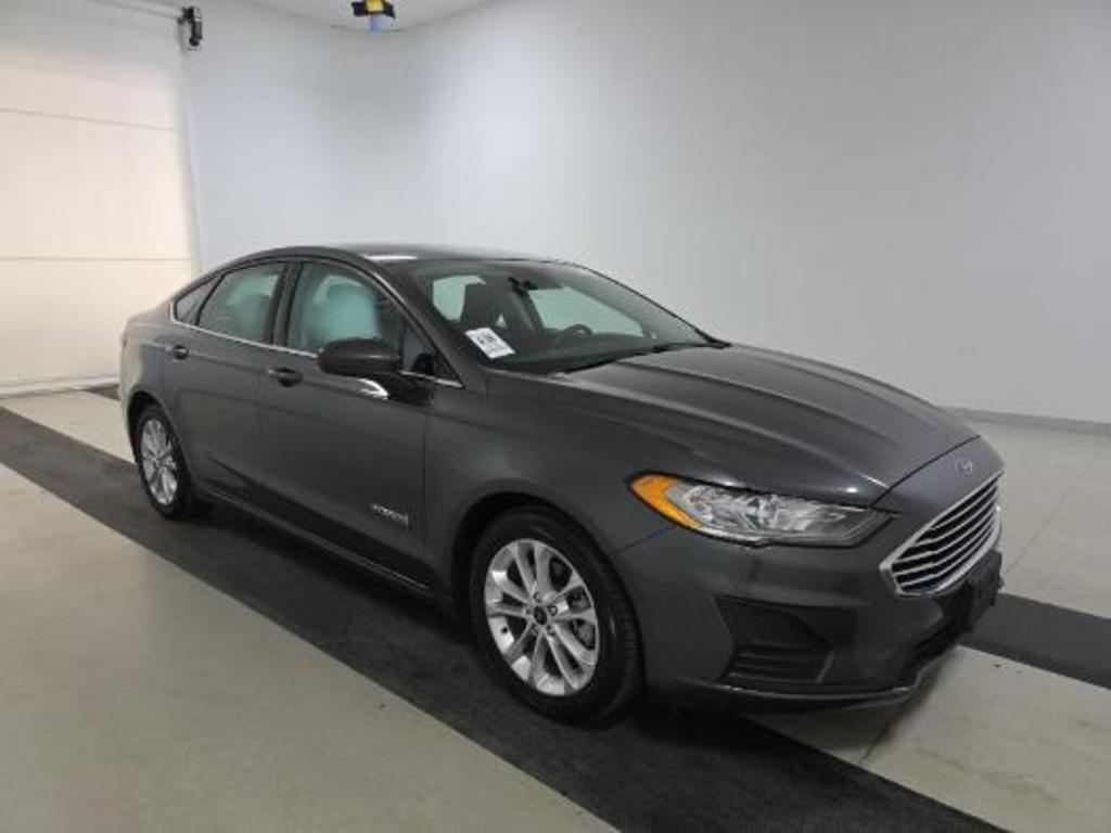 2019 Ford Fusion Hybrid SE