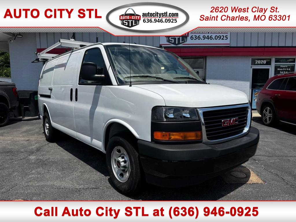2024 GMC Savana Cargo Van RWD 2500 135"