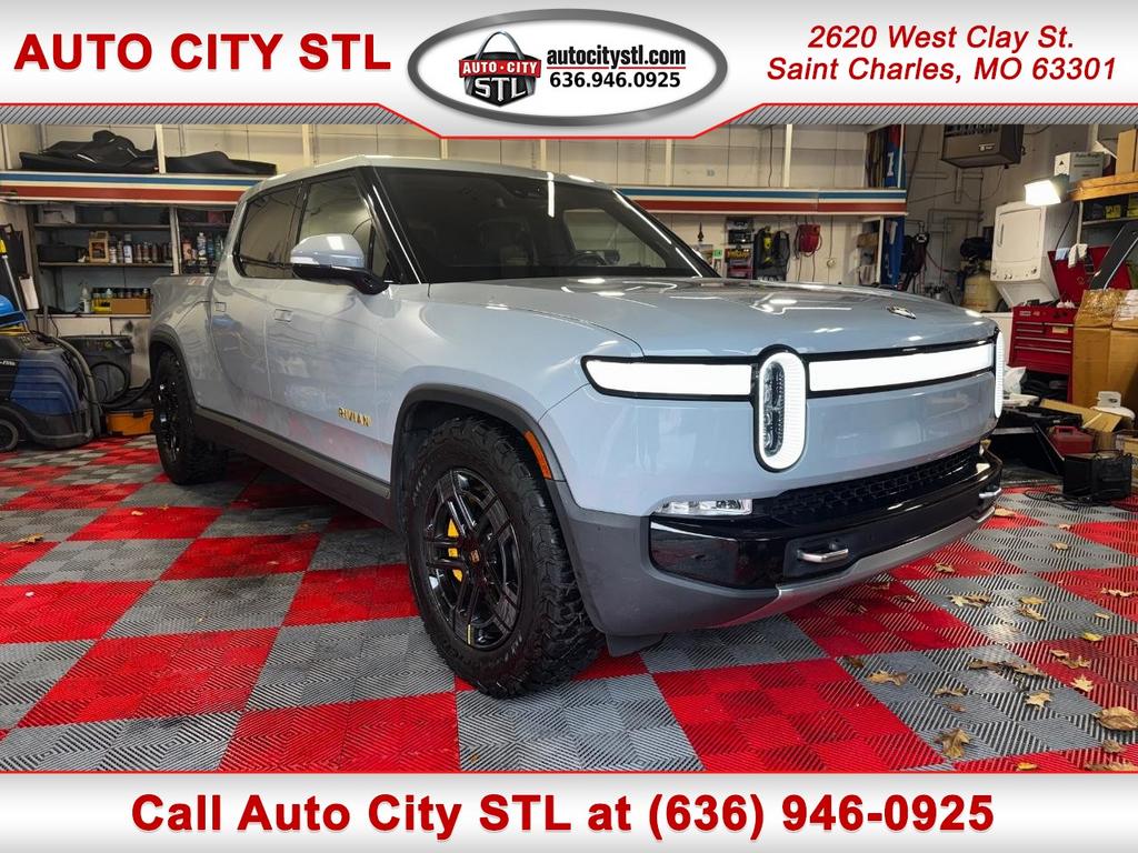 2023 Rivian R1T Adventure