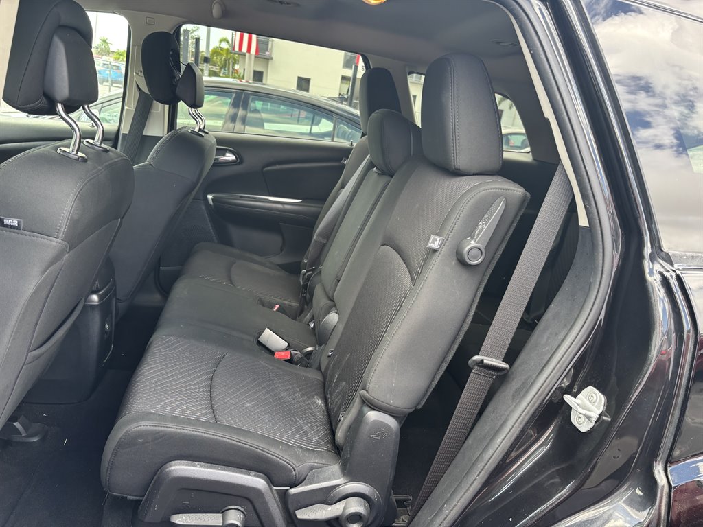 2011 Dodge Journey - $3,999