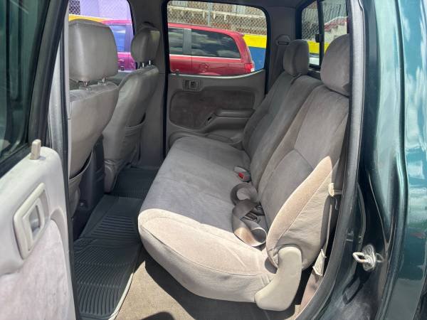 2001 Toyota Tacoma Prerunner V6 photo