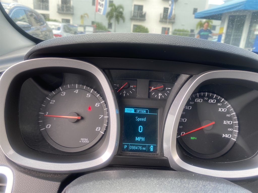 2017 Chevrolet Equinox - $9,998