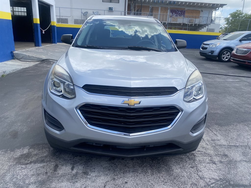 2017 Chevrolet Equinox - $9,998