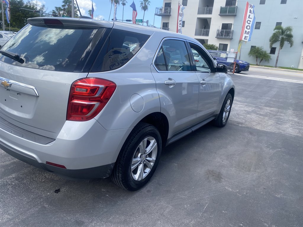 2017 Chevrolet Equinox - $9,998
