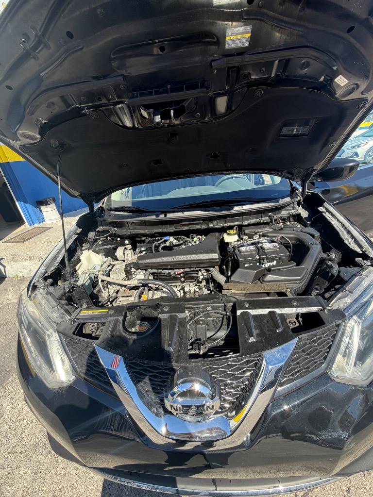 2016 Nissan Rogue - $8,999