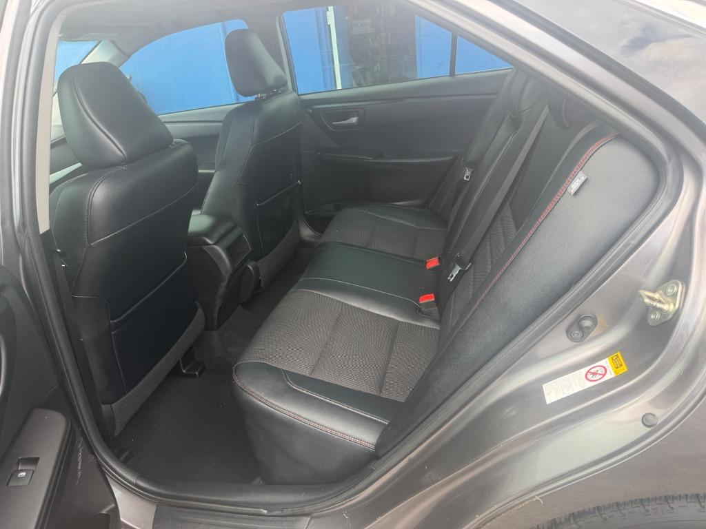 2016 Toyota Camry - $10,999