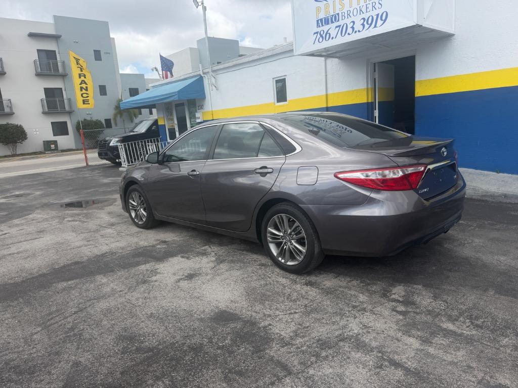 2016 Toyota Camry - $10,999