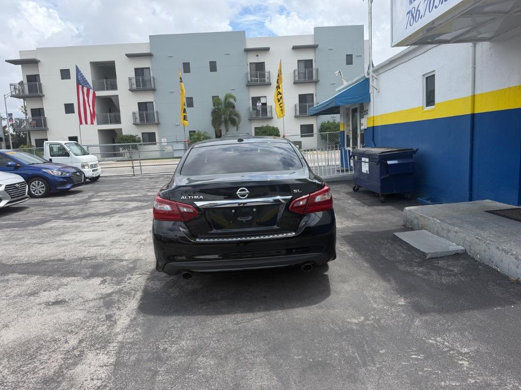 2018 Nissan Altima - $5,999
