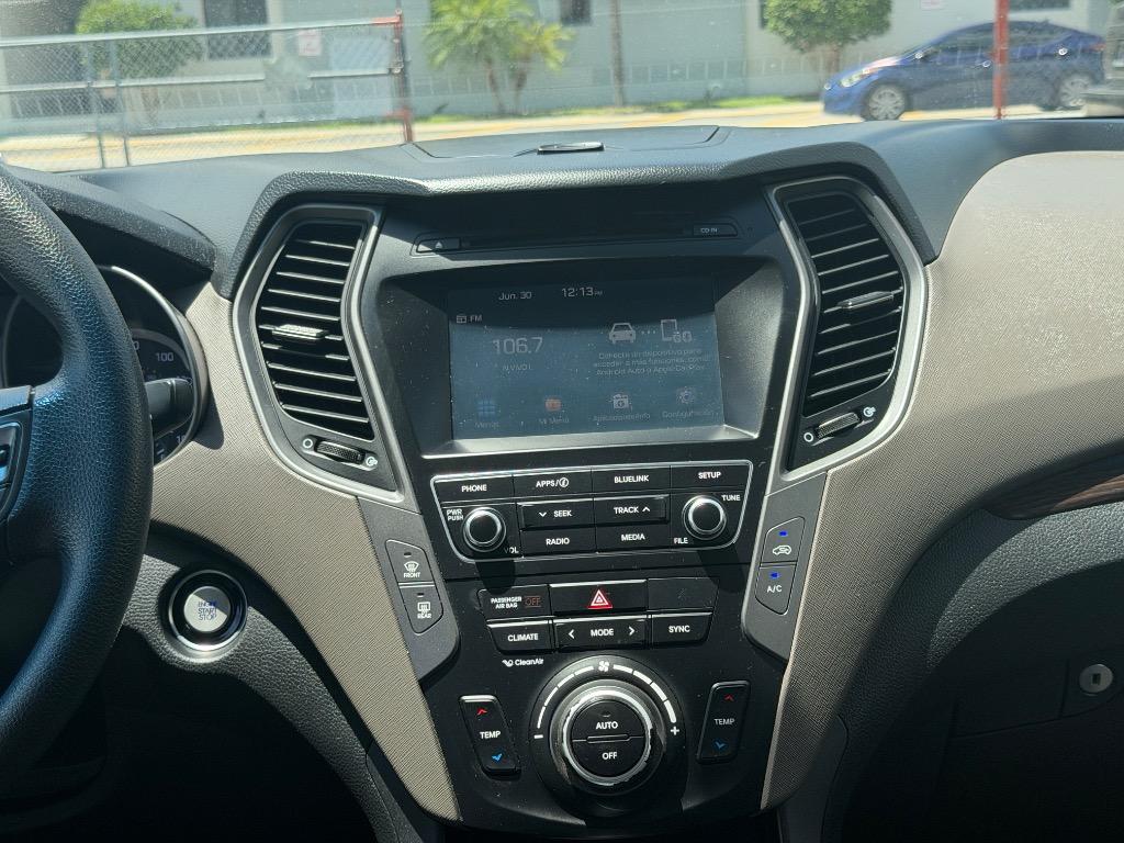 2018 Hyundai Santa FE Sport - $10,999