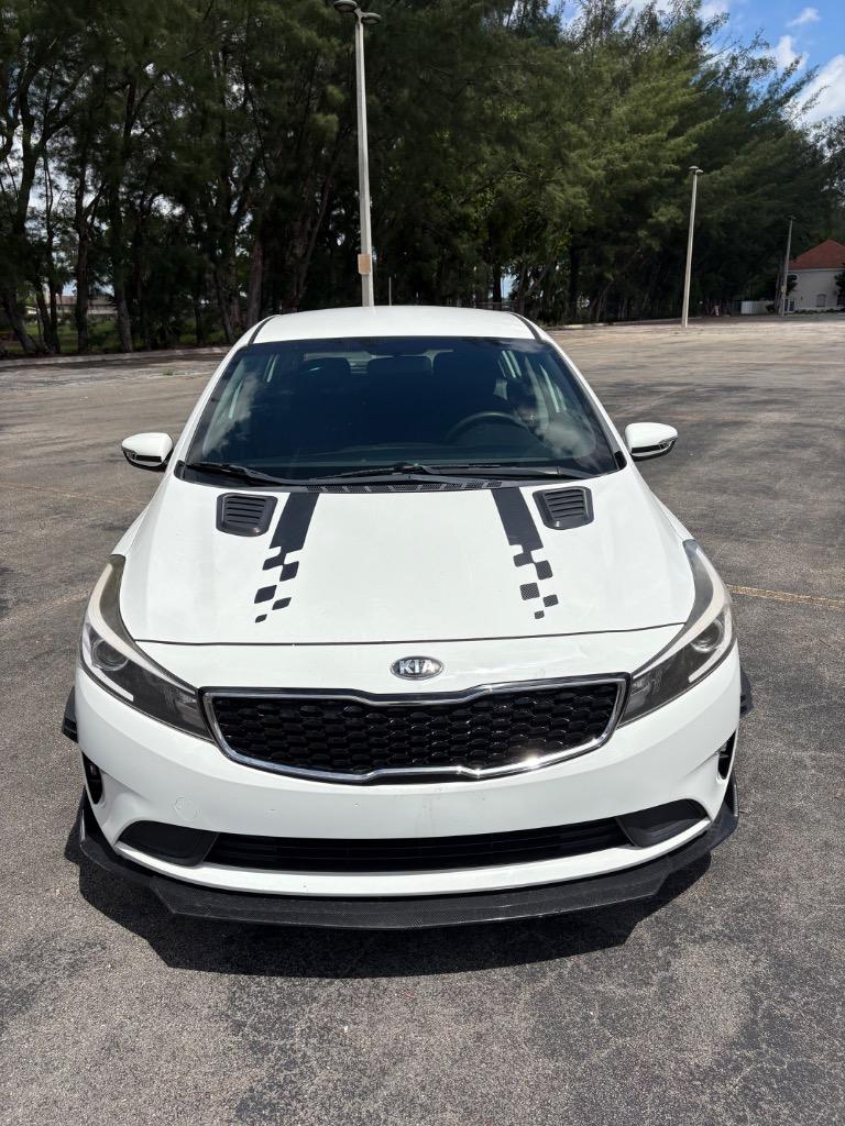 2018 Kia Forte - $8,999