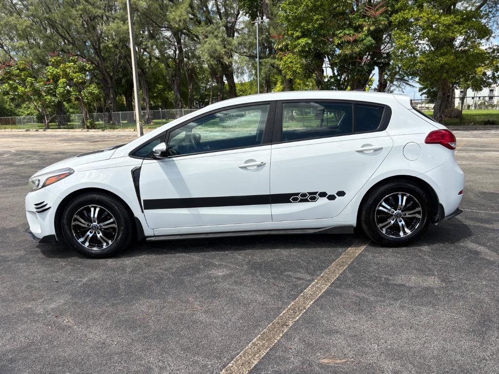 2018 Kia Forte - $8,999