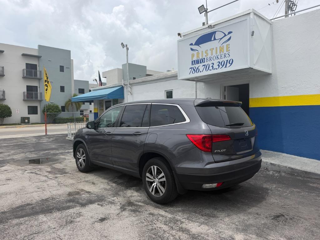 2017 Honda Pilot - $16,999