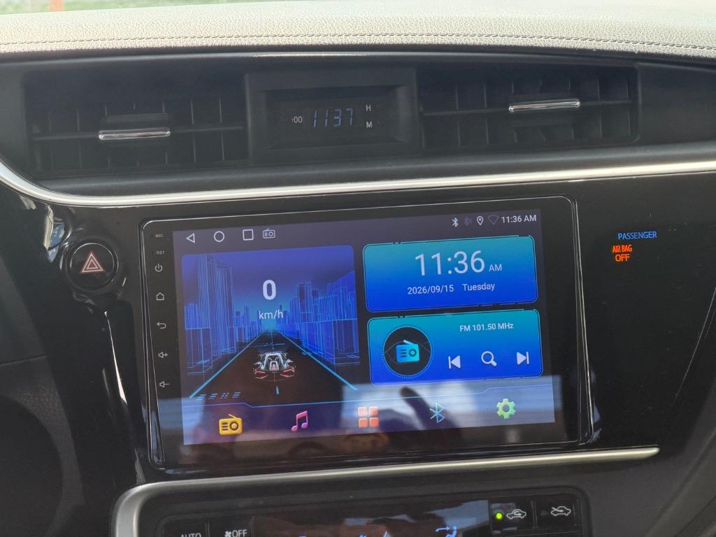 2018 Toyota Corolla - $9,999