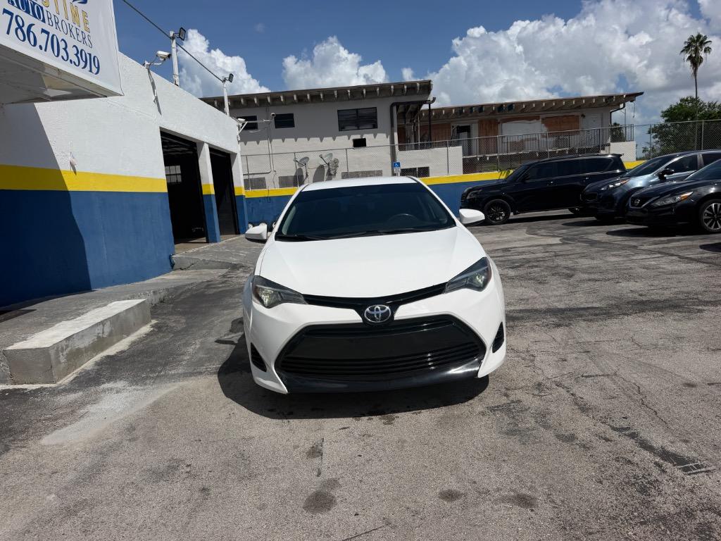 2018 Toyota Corolla - $9,999