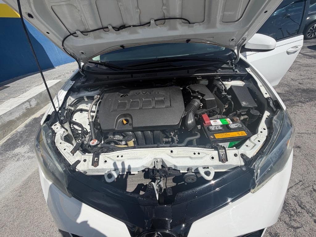 2018 Toyota Corolla - $9,999