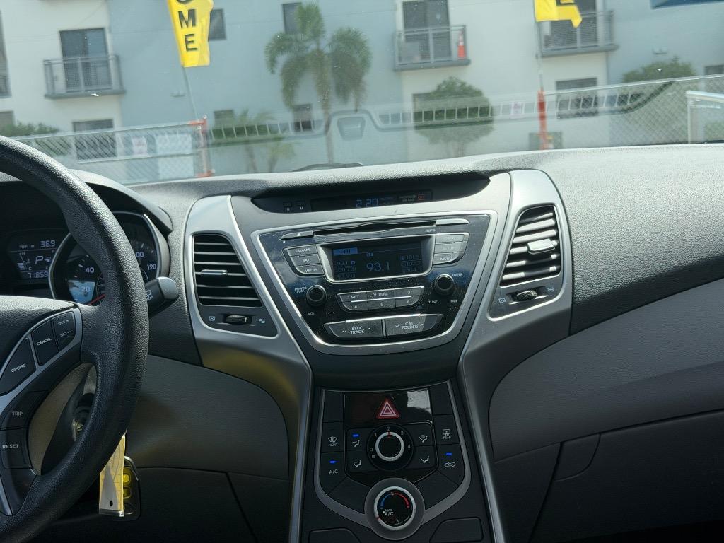 2016 Hyundai Elantra - $8,999