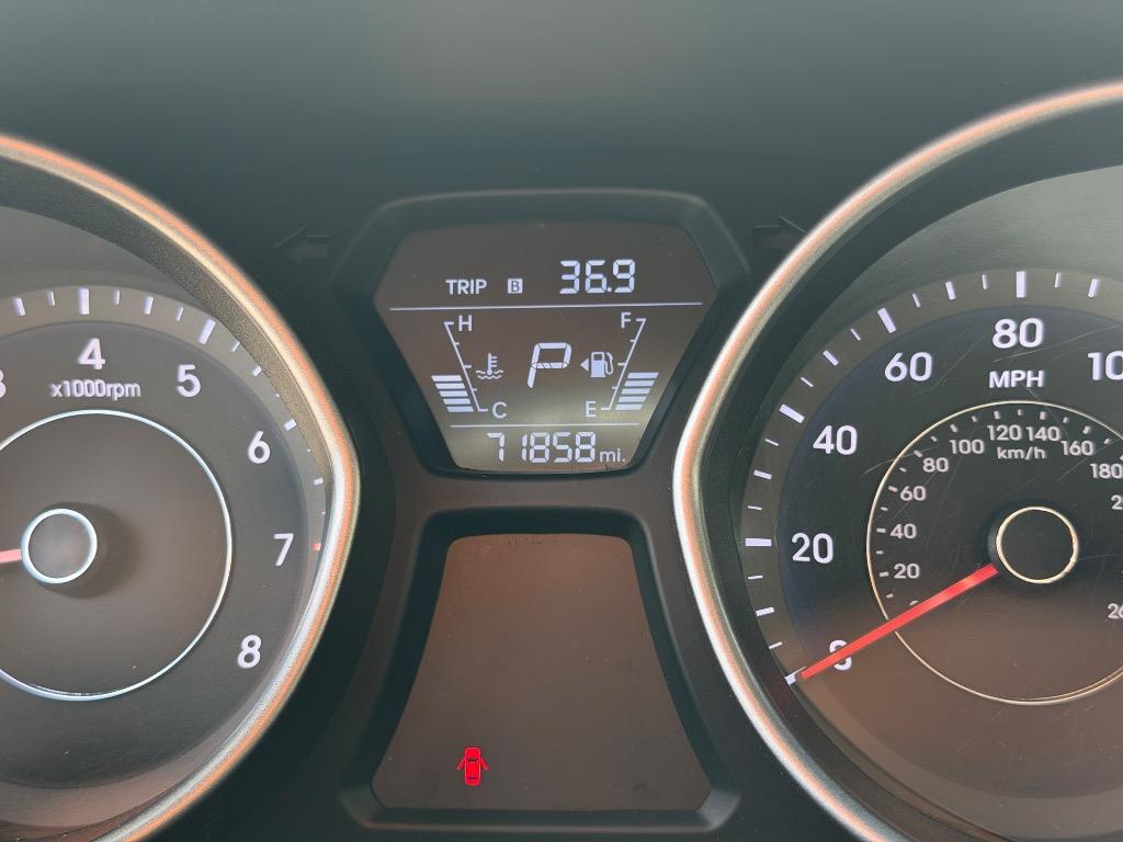 2016 Hyundai Elantra - $8,999