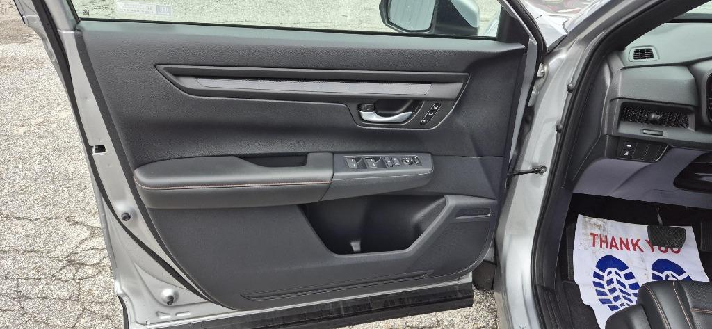 2025 Honda CR-V Hyb Sport-L photo
